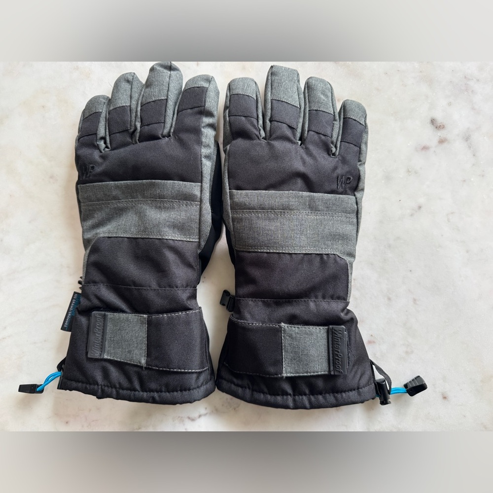 Winterproof Waterproof Insulated Men’s Gloves Medium